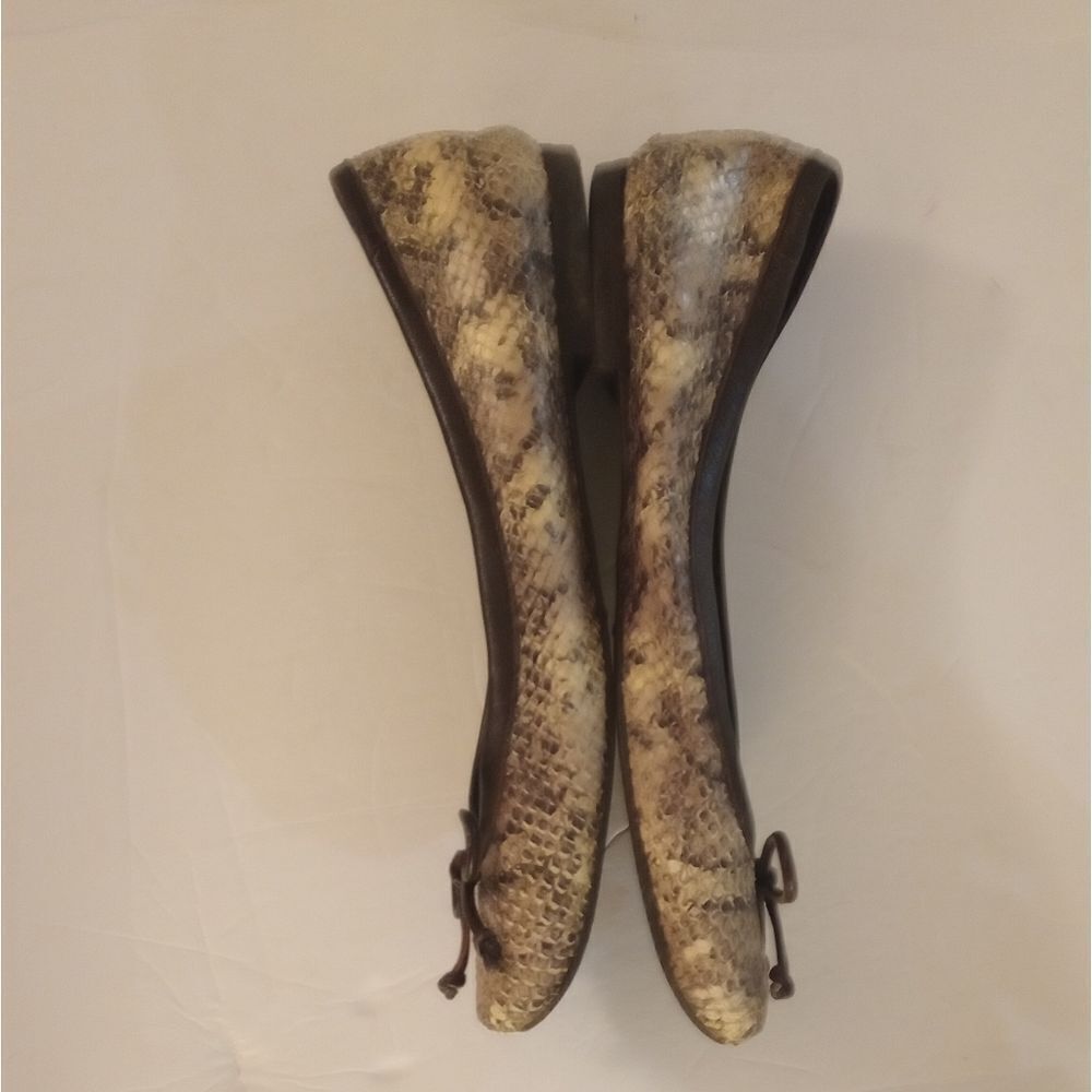 šStuartāWeitzman Snake EmbossedāFlats - Picture 3 of 6